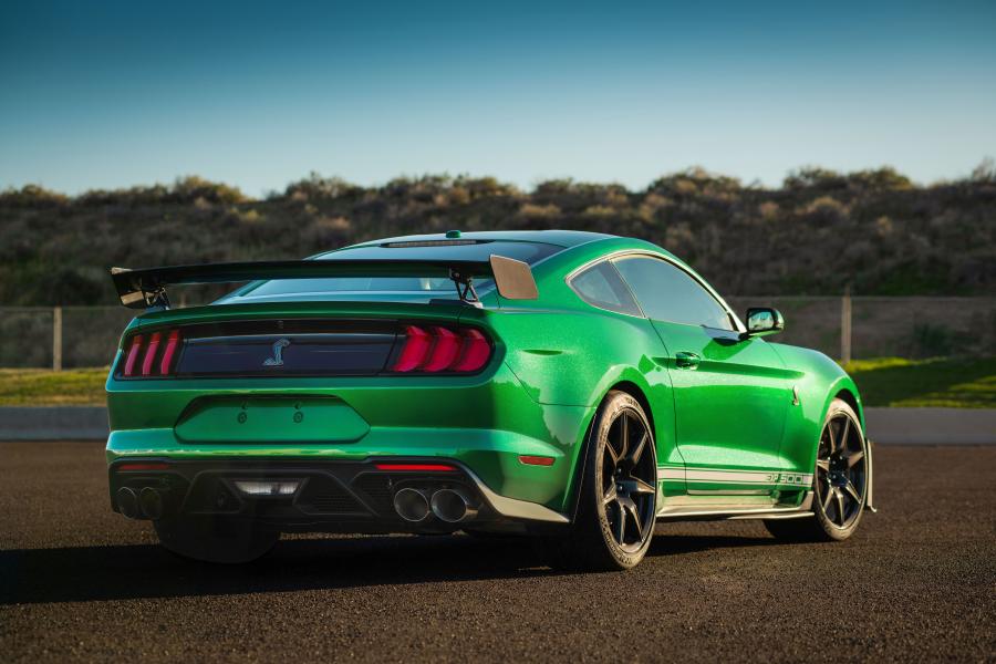  Ford Mustang Shelby GT500 2019 года  (фото 4 из 11)